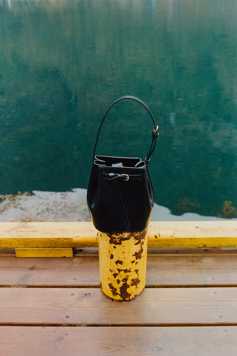 폴뉴아(FOLNUA), 2024 F/W 컬렉션 1차 라인업 공개 1876-Image